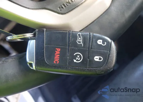 2014 Jeep Grand Cherokee Overland из США, поврежденный, VIN 1C4RJFCG5EC120981